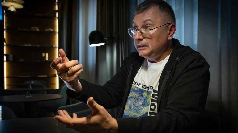 Мій урок – моя кухня, що хочу, те і роблю.  Як переможець Global Teacher Prize Ukraine Руслан Шаламов закохує дітей у біологію