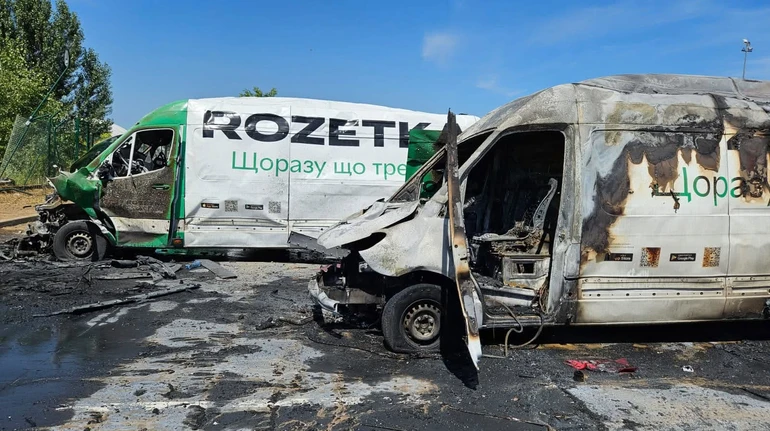 На Київщині Росія вранці атакувала склад Rozetka: загинув працівник, ще семеро – поранені