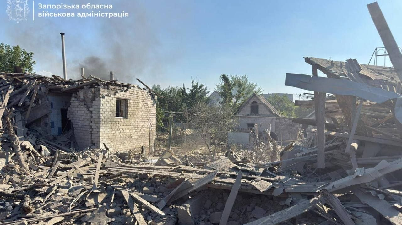 Росіяни скинули КАБ на Запоріжжя: загинула людина, є постраждалі