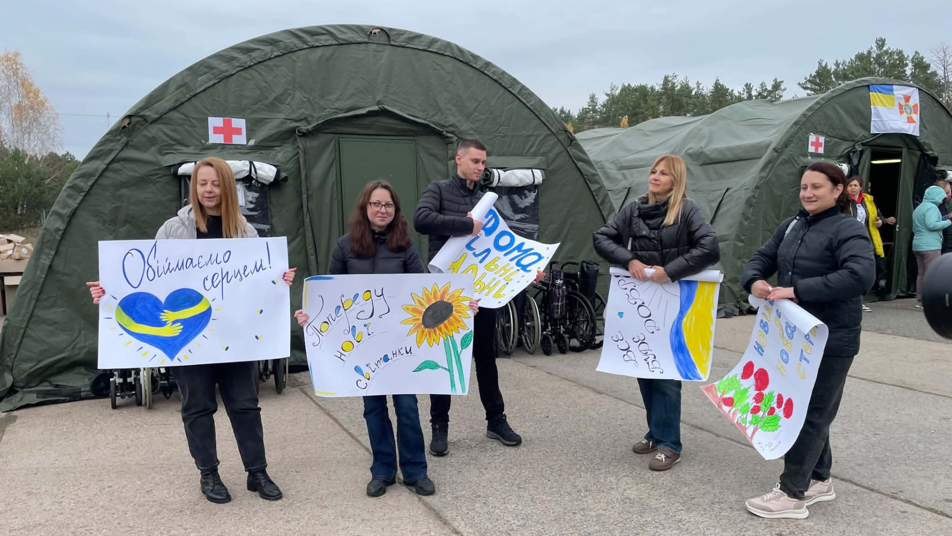 На Чернігівщині готуються зустрічати евакуйованих з Олешків: розгорнули гуманітарний штаб