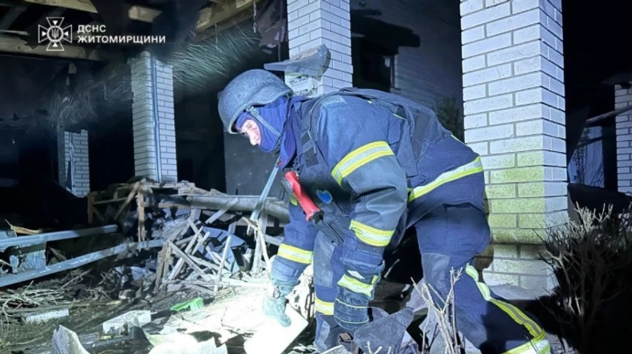 Двоє поліцейських постраждали під час атаки на Житомирщину – ОВА