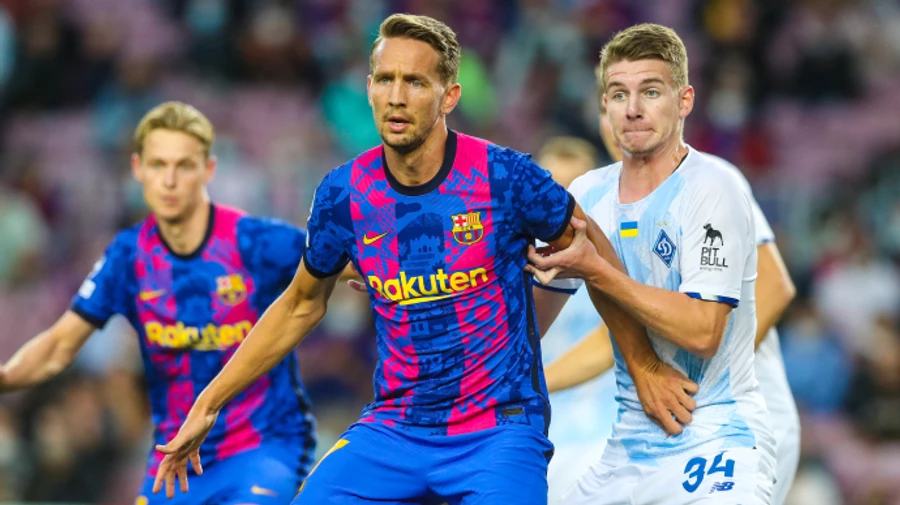 Лига Чемпионов: Динамо с минимальным счетом проигрывает Барселоне