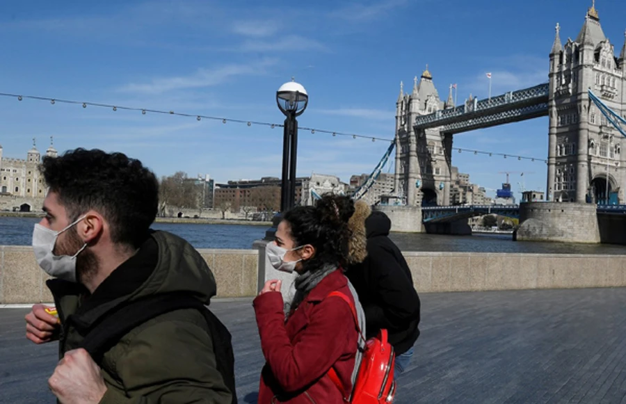 В Британии обнаружили две новые мутации COVID-19