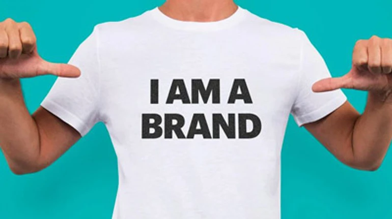 Личный бренд в соцсети: каким он может быть, от чего зависит его успешность и как избежать хейта