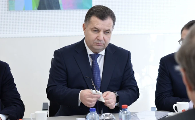 Полторак похвалив свого підозрюваного в корупції заступника