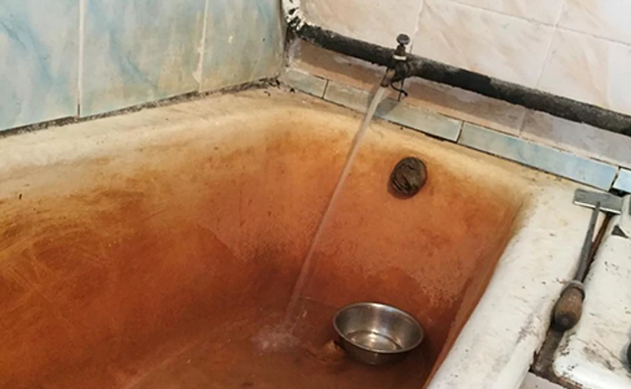 Луценко нагрянул с инспекцией в колонию: будет требовать увольнения начальника