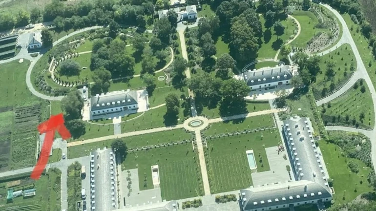 Scandal erupts in Hungary over PM Orbán's summer residence and park with zebras like Yanukovych had – photos