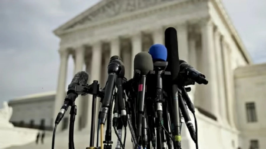 Білий дім виключив з преспулу Wall Street Journal