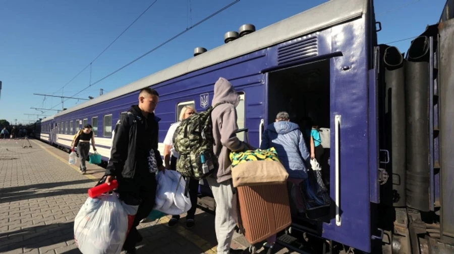 Из-за непогоды в Харьковской области задерживается ряд поездов