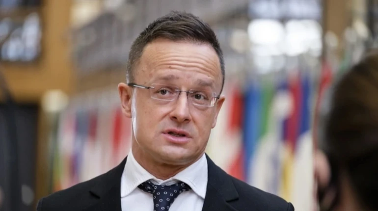 Сійярто: Я ніколи не служив російським інтересам