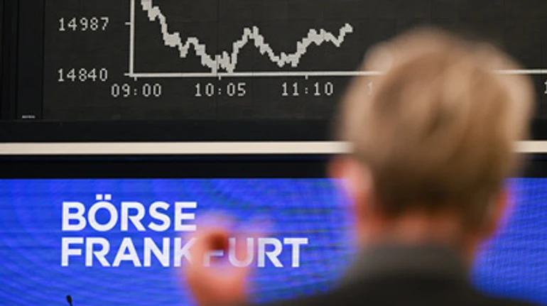 Пристебніться, ми падаємо: як світова економіка реагує на загрозу російського вторгнення