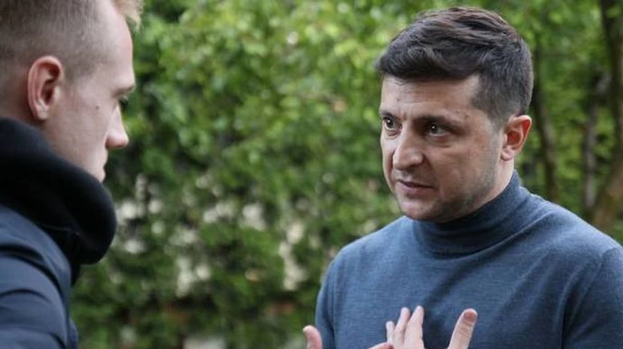 Зеленский следит и за паводками, и за результатам взрыва на Позняках