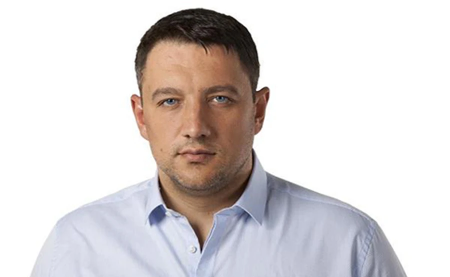 Депутат Киевсовета получил ранение из собственного наградного оружия