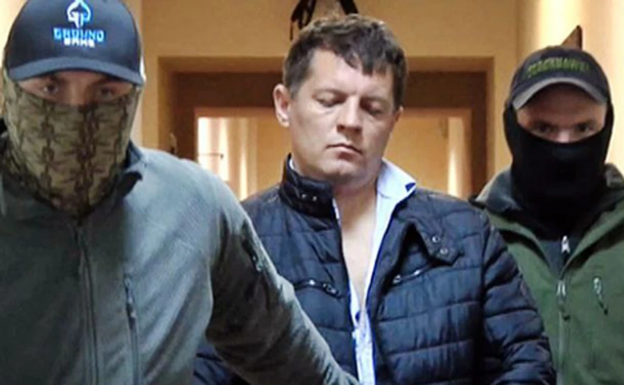 Сущенко в листі звернувся до Олланда за допомогою