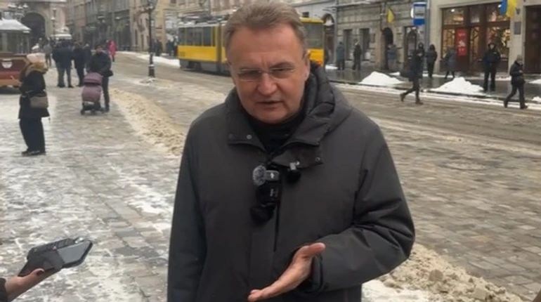 У Львові не налагодилося енергопостачання лікарень і електротранспорту – Садовий