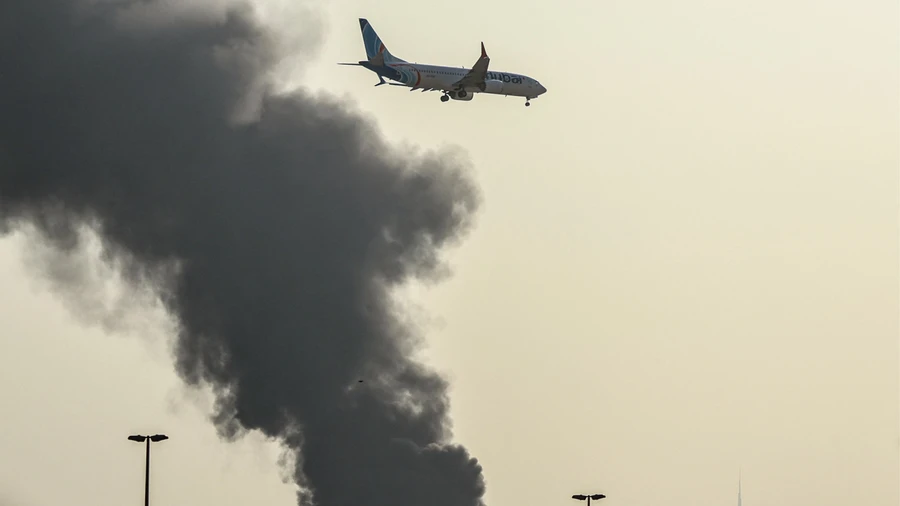 ЗМІ: Один із пілотів літака Flydubai хотів його захопити, щоб розбити