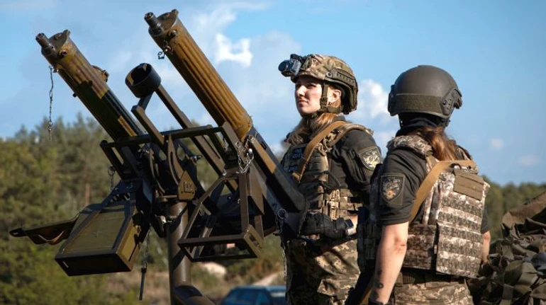 Более ярые, чем мужчины. Как бучанские ведьмы и валькирии уничтожают Шахеды из пулеметов Максим