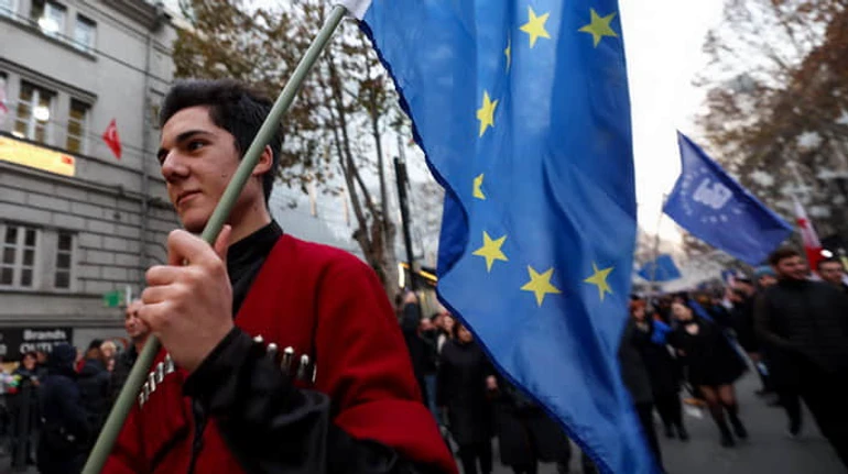 Тбілісі підвищує ставки. Навіщо владі Грузії конфлікт з ЄС