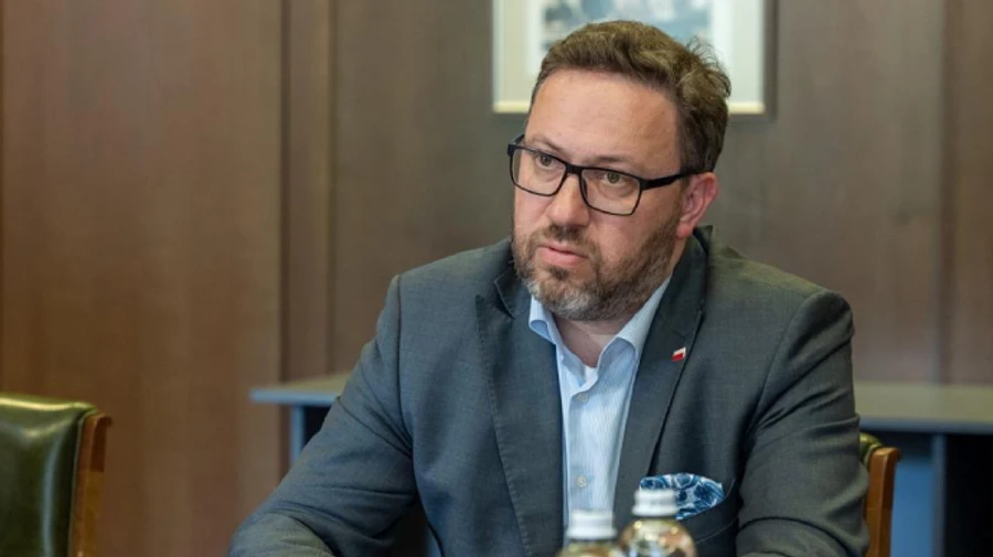 Після заяв про невдячність України МЗС викликало посла Польщі