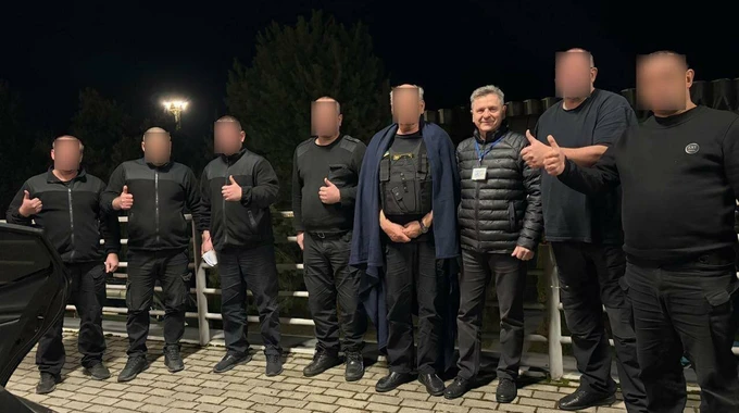 Украинскому инкассатору в Венгрии сделали принудительную инъекцию – The Guardian