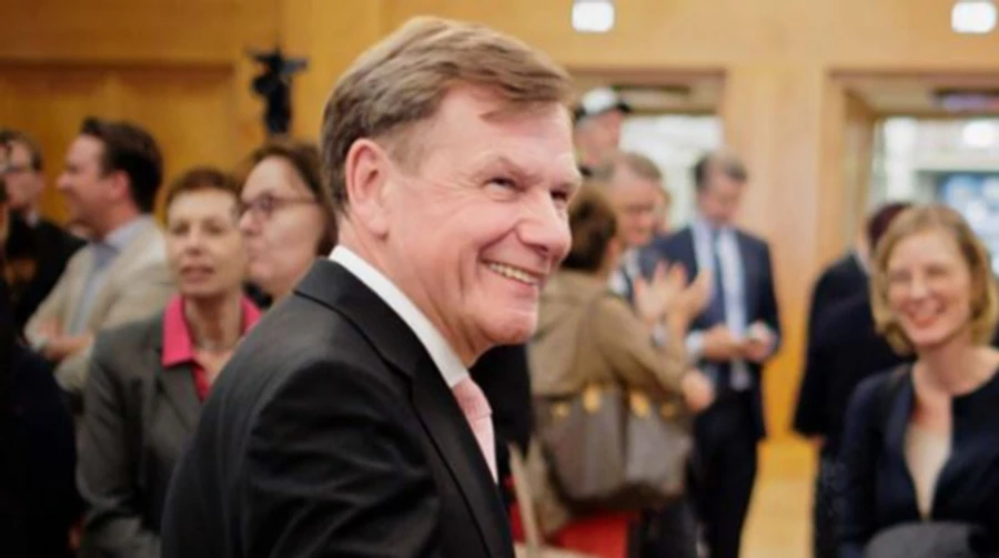 Germany's foreign minister arrives in Kyiv amid nighttime Russian missile attack