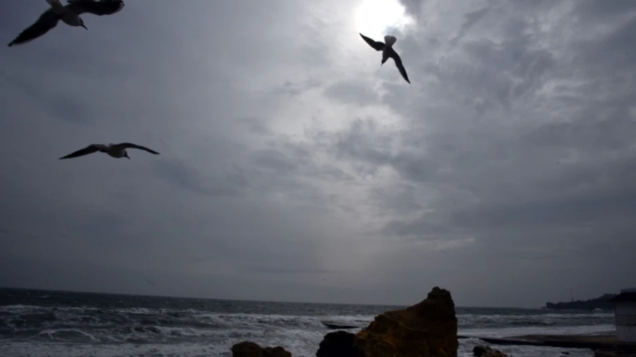 Росія вранці атакувала Одещину ракетою, її знищили над морем