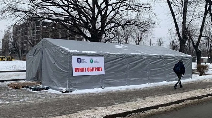 В Киеве переведут пункты обогрева в режим ожидания 