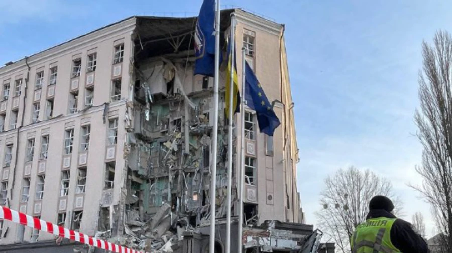 Missile attack: one person killed in Kyiv, 22 injured, buildings damaged