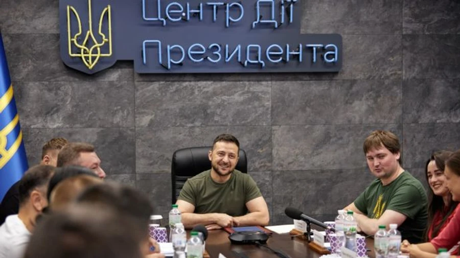 Зеленський хоче сформувати держполітику з виховання патріотів