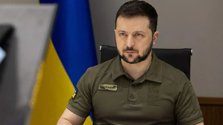 Зеленський: у Росії, як в нацистській Німеччині, почали вигадувати міфічну чудозброю