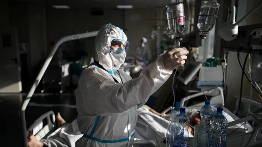 У Росії третій день добовий приріст хворих на Covid – понад 40 тисяч