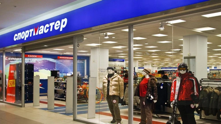 Подсанкционный Спортмастер говорит, что продолжает работать в Украине  