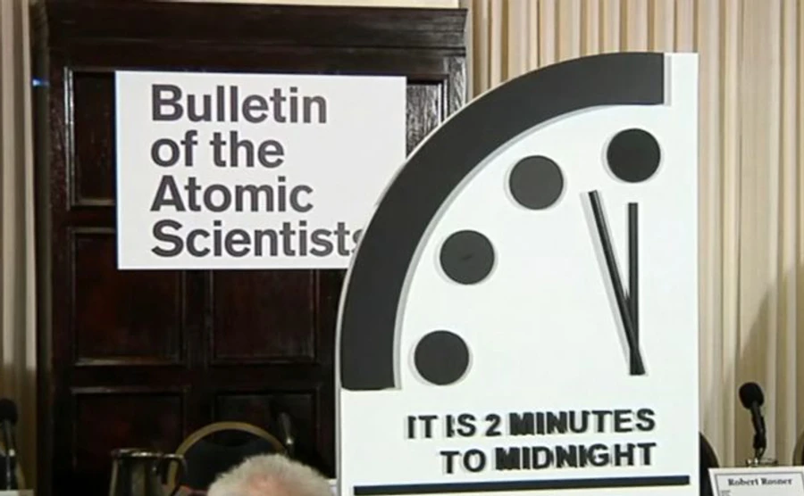 Стрілку Годинника Судного дня залишили на 2 хвилинах до кінця світу