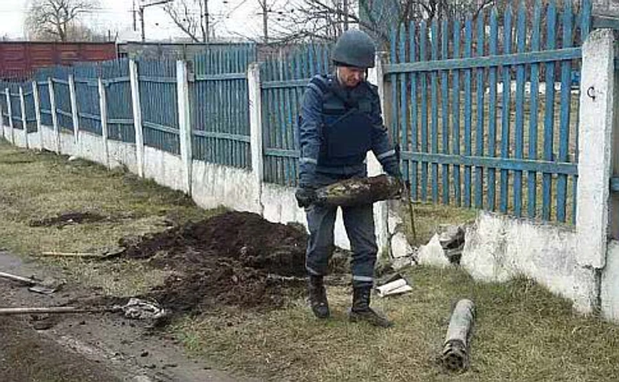 Балаклею очистили от снарядов, одиночные взрывы еще случаются