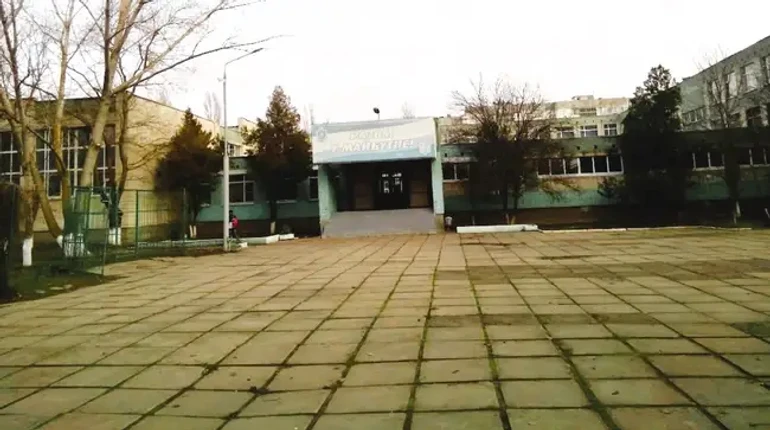 У Херсоні на будівництві шкільного укриття виявили привласнення коштів