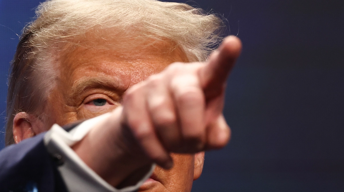 FT: Europeans plan to talk to Trump in Davos about Greenland instead of Ukraine