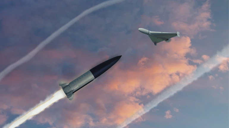 США заявили о сбитии БпЛА Ирана, который агрессивно приближался к их авианосцу