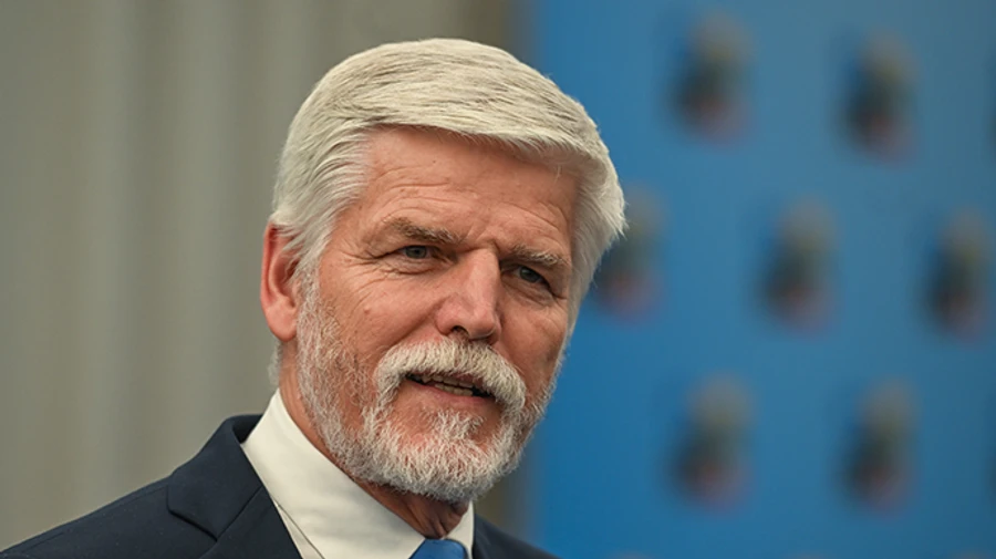 Президент Чехії: Україна не отримує військову перевагу, час грає на користь РФ