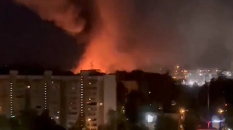 Russians ask people not to burn down military enlistment offices, blaming Ukrainian scammers for it