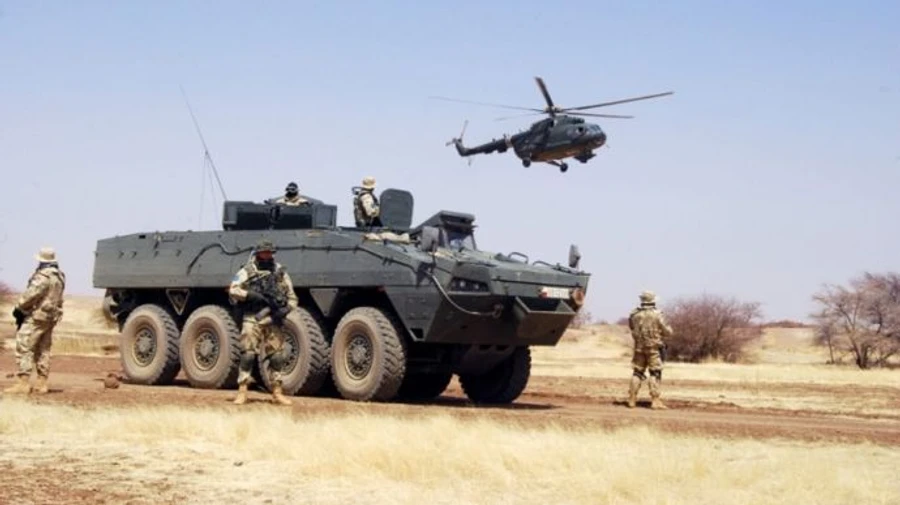 Украина договорилась с Польшей о покупке 200 БТР Rosomak – Зеленский