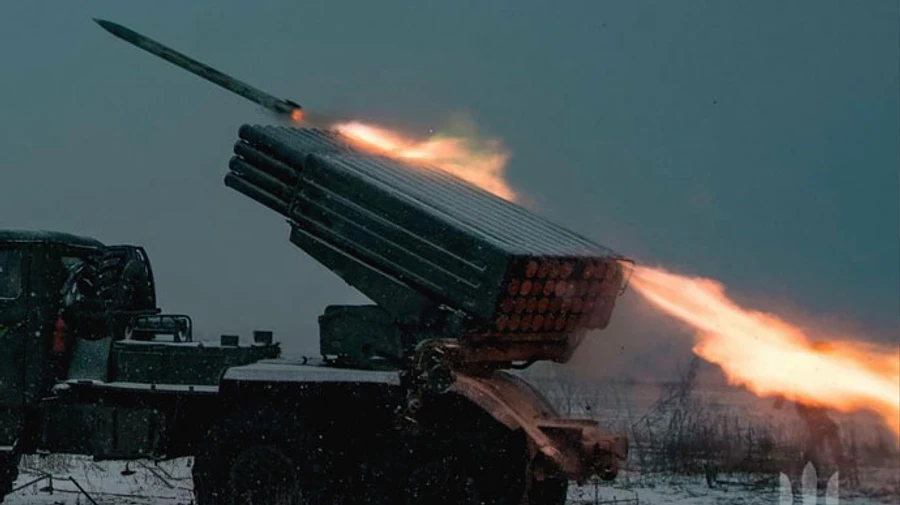 Ukrainian defenders kill 760 occupiers and destroy a helicopter and 13 armoured combat vehicles