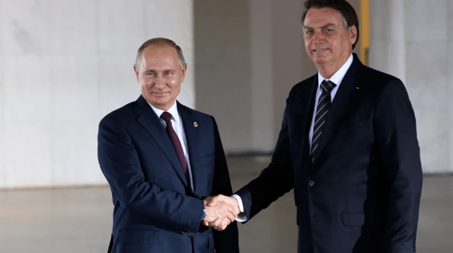 СМИ: США пытаются отговорить президента Бразилии Болсонару от визита к Путину