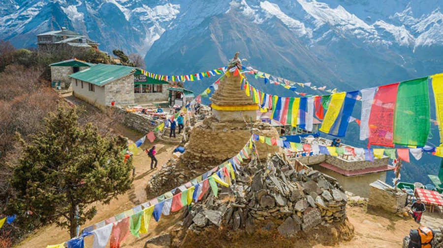 Более 100 украинцев застряли в Непале из-за ковид-локдауна