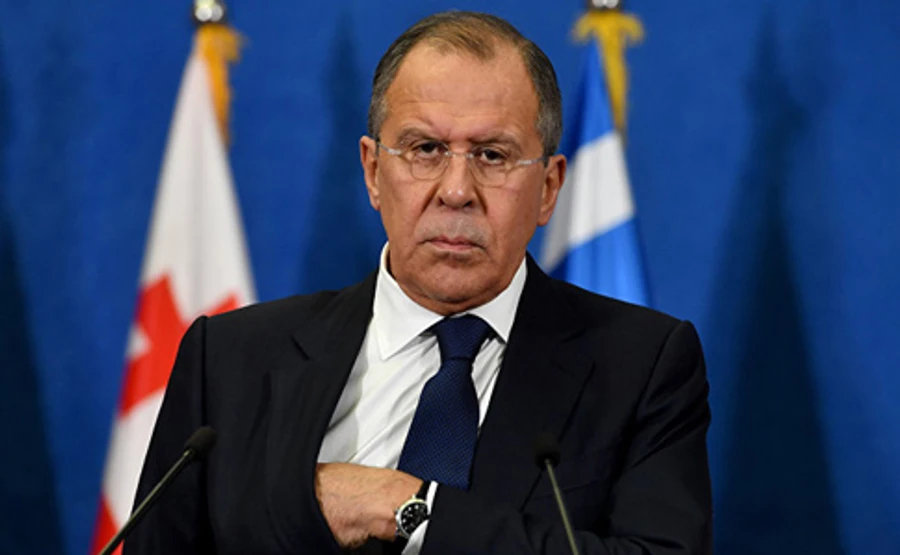 Лавров пообещал побуждать боевиков выполнять Норманди и заявил о препятствии обмену