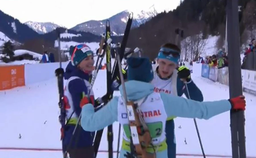 Біатлон: Збірна України взяла золото у змішаній естафеті на ЧЄ, обійшовши РФ