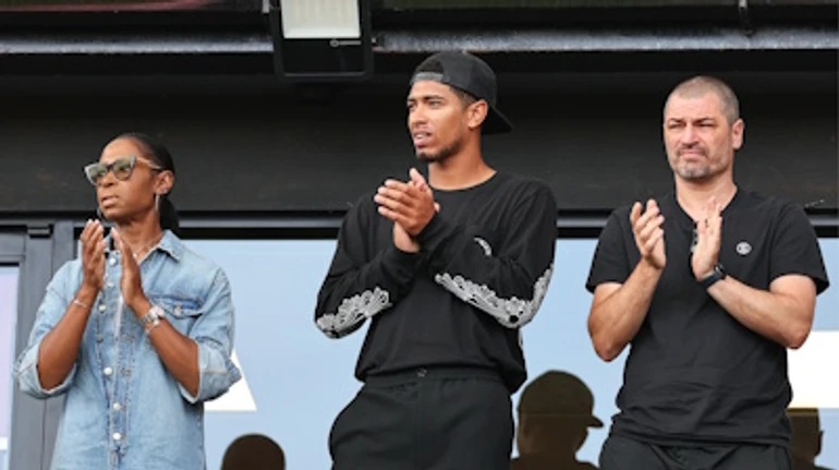 Чудо-семья Джуда Беллингема: отец забил 700 голов, мама возит на тренировки, брат играет за Англию U21