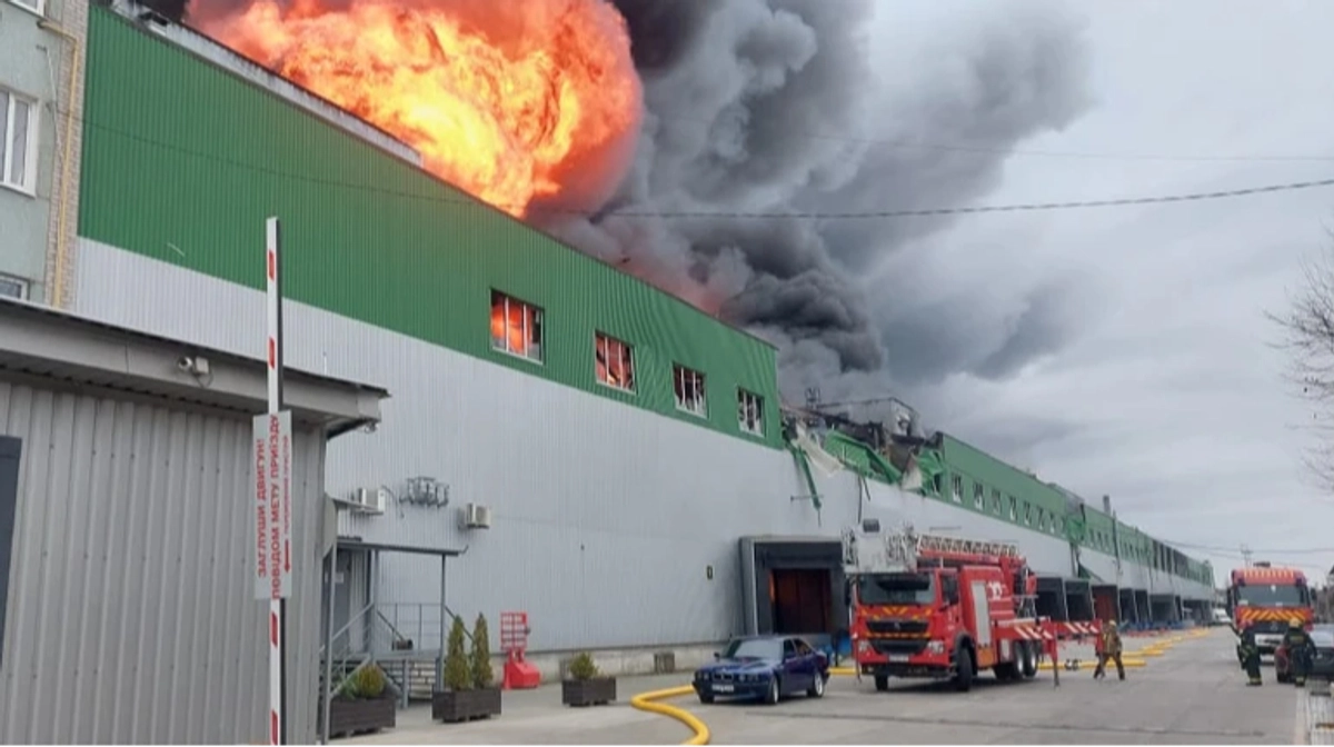 Russian strike hits medicines warehouse of major Ukrainian pharmaceutical distributor – photos
