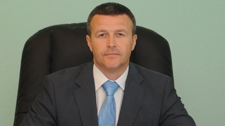 Заступник Густєлєв, якого Кличко звільнив ще місяць тому через міст, пішов з посади