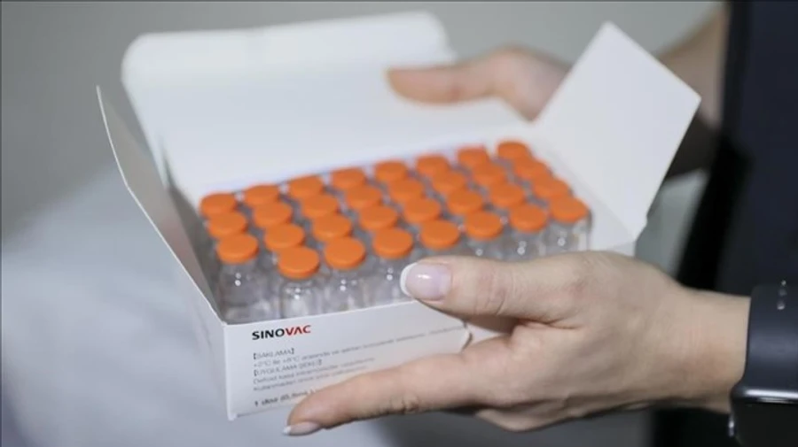 Поставки в Україну вакцини Sinovac затримуються, Лекхім можуть оштрафувати