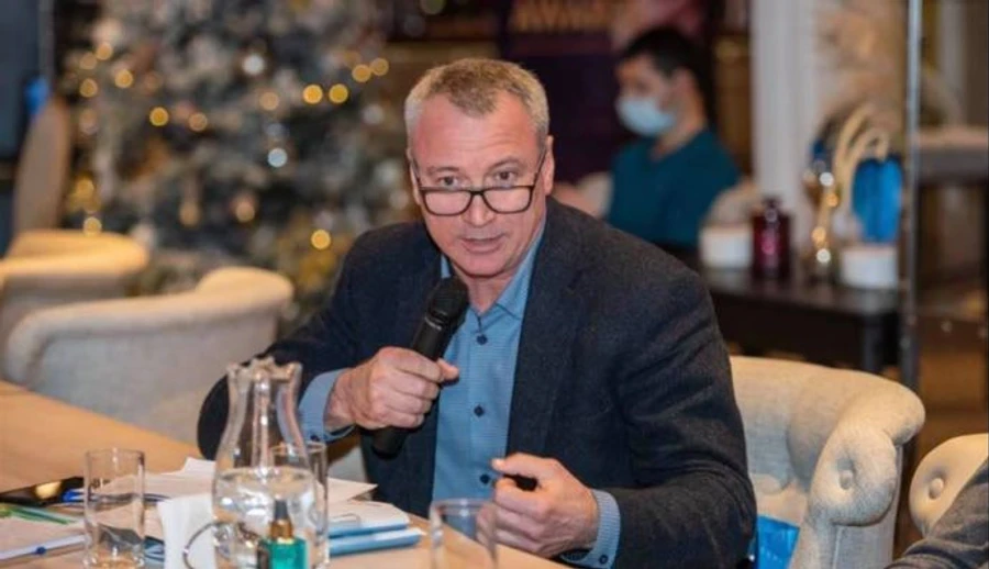 Кабмін звільнив Немілостівого, який їздив напідпитку і грубіянив патрульним 